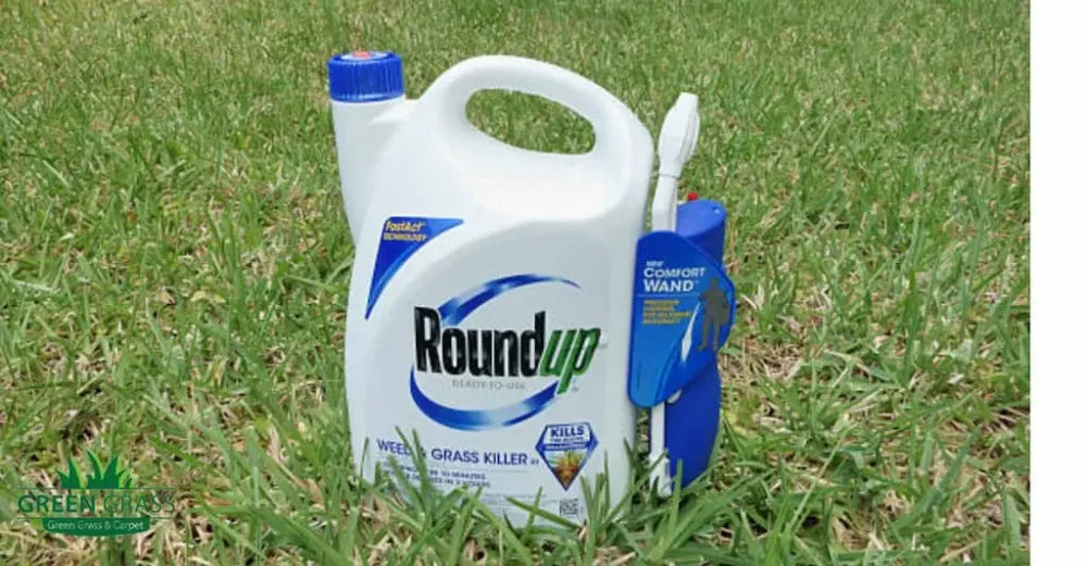 Can I Use Roundup on Artificial Grass?